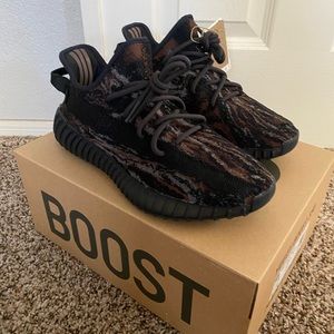 Yeezy Boost 350 V2 MX Rock NWT Size 7